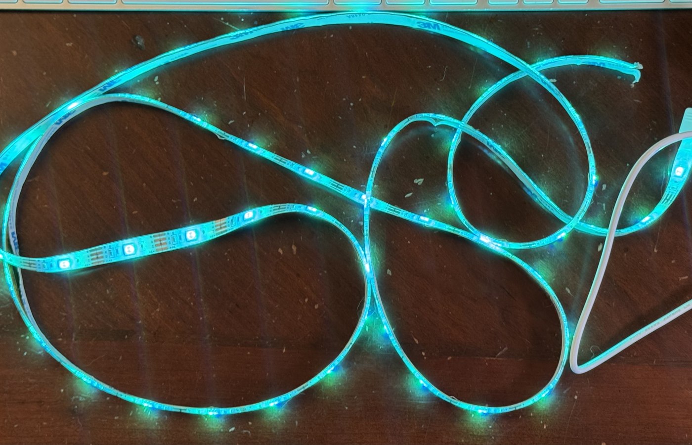 LED strip light placement in shelves, cabinets, TV walls and under-counter lines for the Best LED Strip Lights That Do Not Look Cheap guide