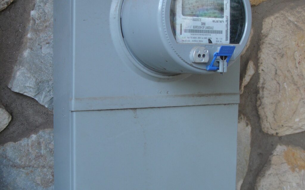 How to Track Standby Power Without Turning Your Home Into a Lab