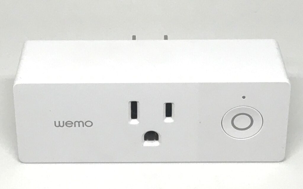 Matter Smart Plugs Explained for US and UK Homes