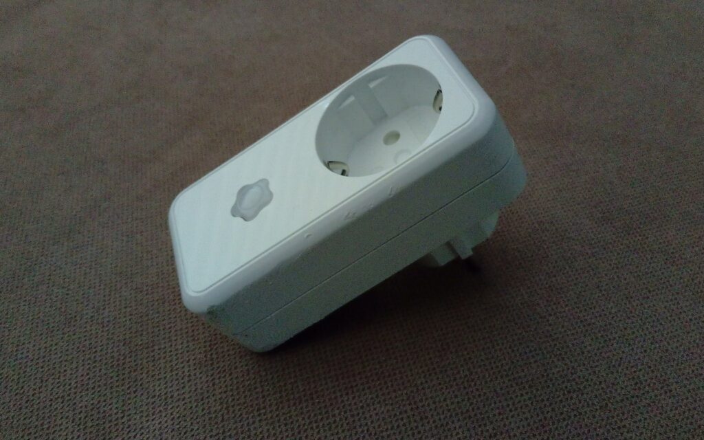 Smart Outdoor Plugs for Garden Lights and Patio Gear