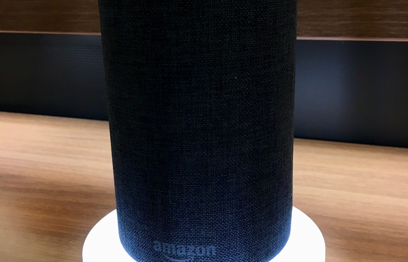Close view of smart-home compatibility choice details used to check Matter labels and Thread border routers